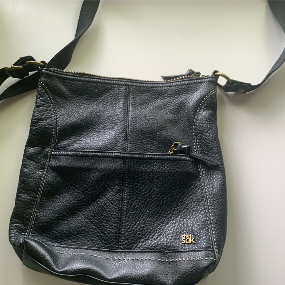 The Sak Purse Black Leather Crossbody.